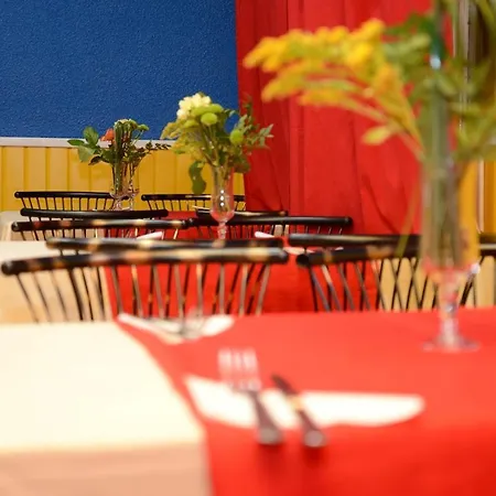 Aux Armes De Belgique 酒店 卢德