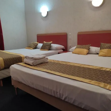 Hotel Aux Armes De Belgique 2*